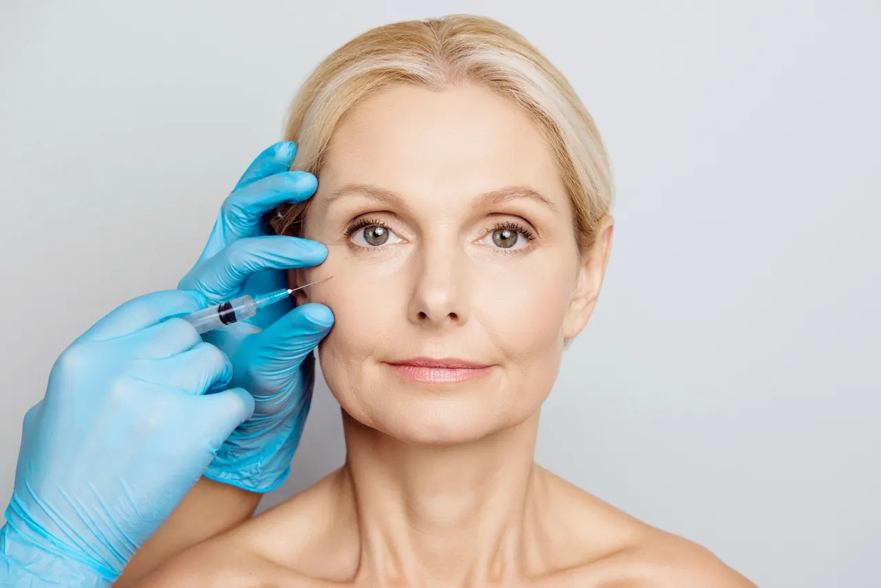 Czy botoks jest bezpieczny? Odkryj prawdę o ryzyku i skutkach ubocznych