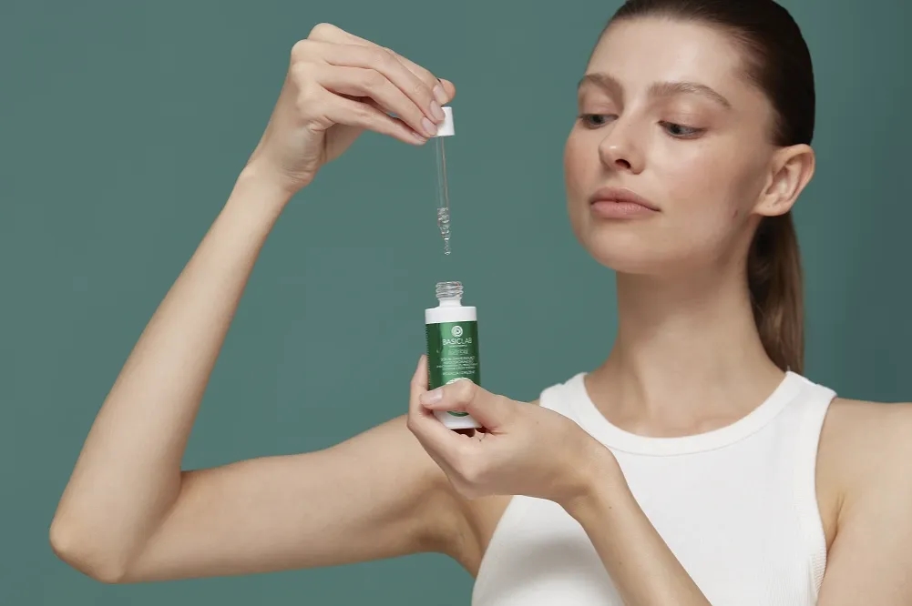 Cera mieszana jaka to? Poznaj jej cechy i skuteczną pielęgnację