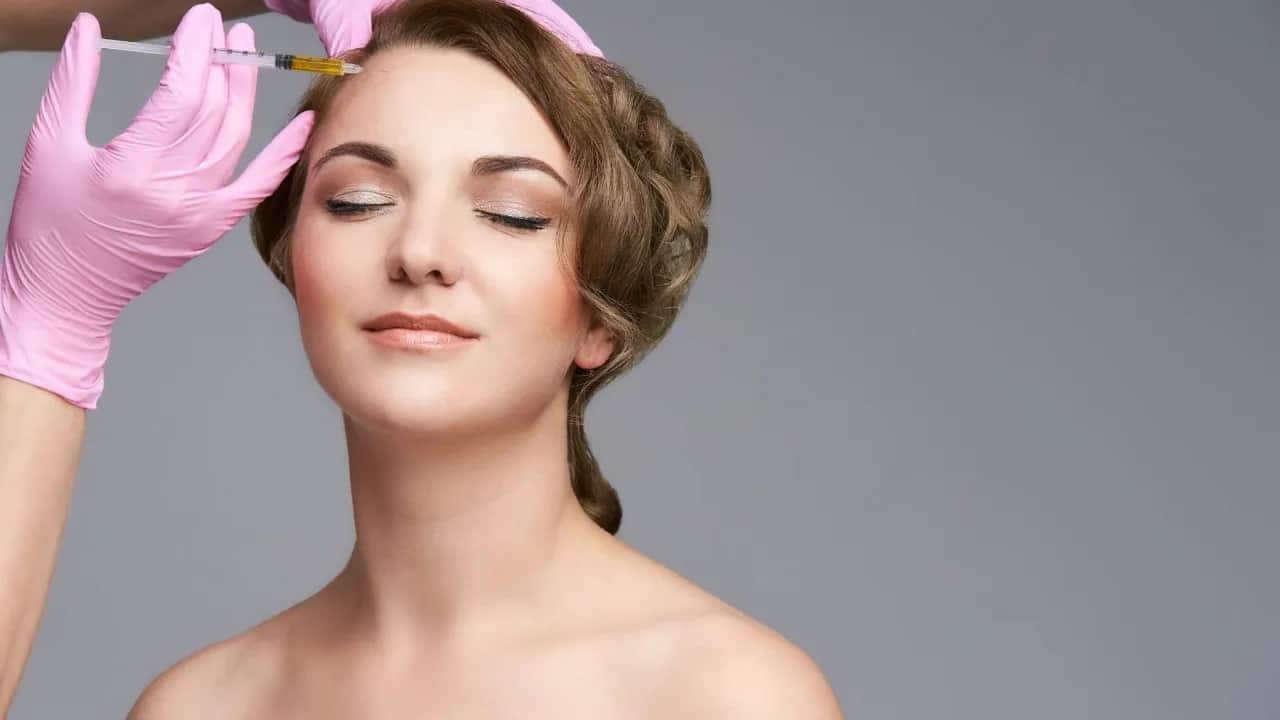 Ile kosztuje botox na czoło? Sprawdź ceny w Twoim mieście