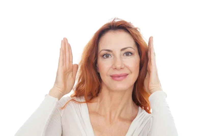 Masaż uszu co daje - odkryj zdrowotne korzyści i efekty relaksacyjne