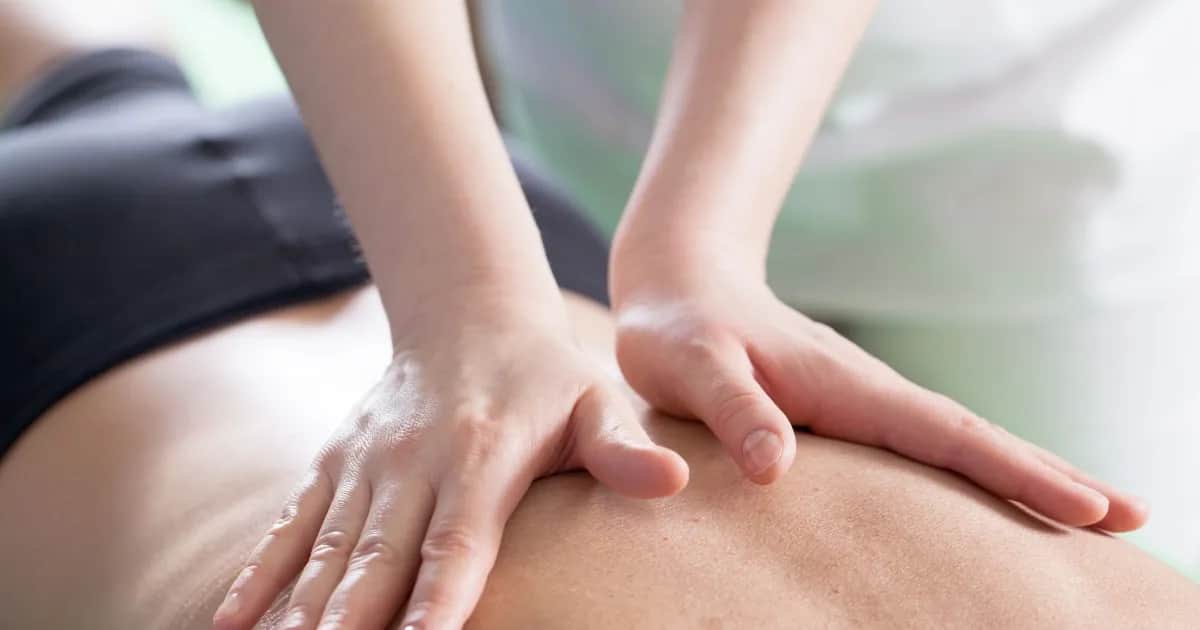 Co daje masaż pleców? Odkryj korzyści dla zdrowia i samopoczucia