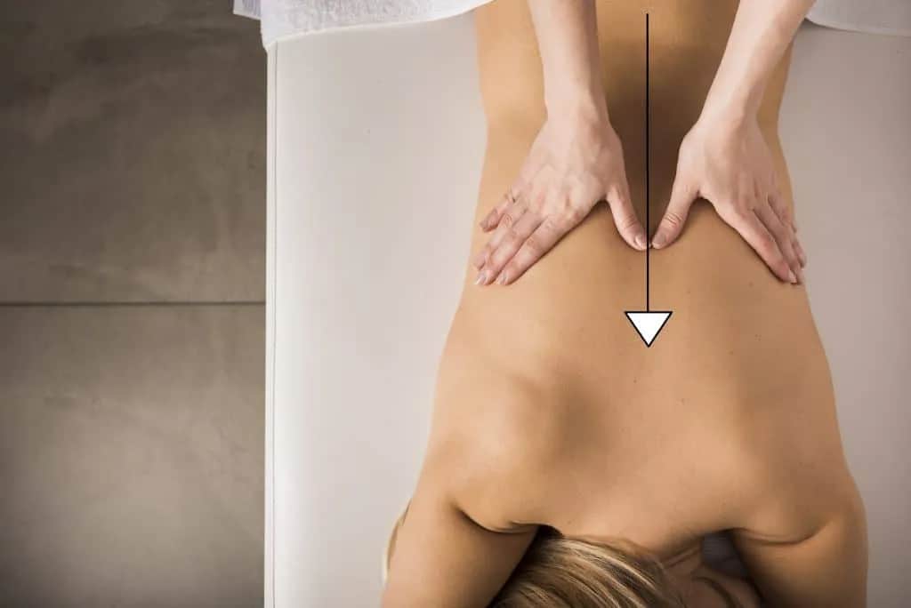 Jak zrobić masaż pleców kobiecie, aby przynieść ulgę i relaks